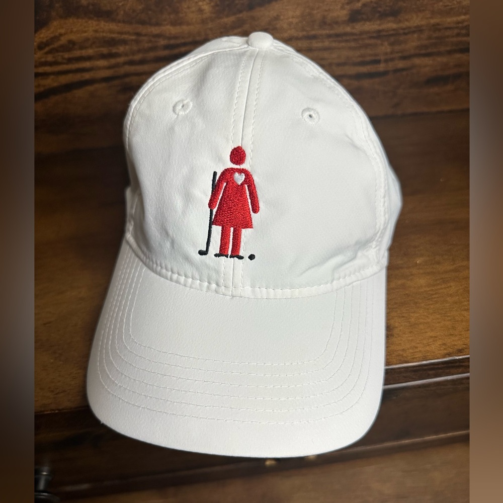 Women’s NWOT Baseball Style Golf Design Cap